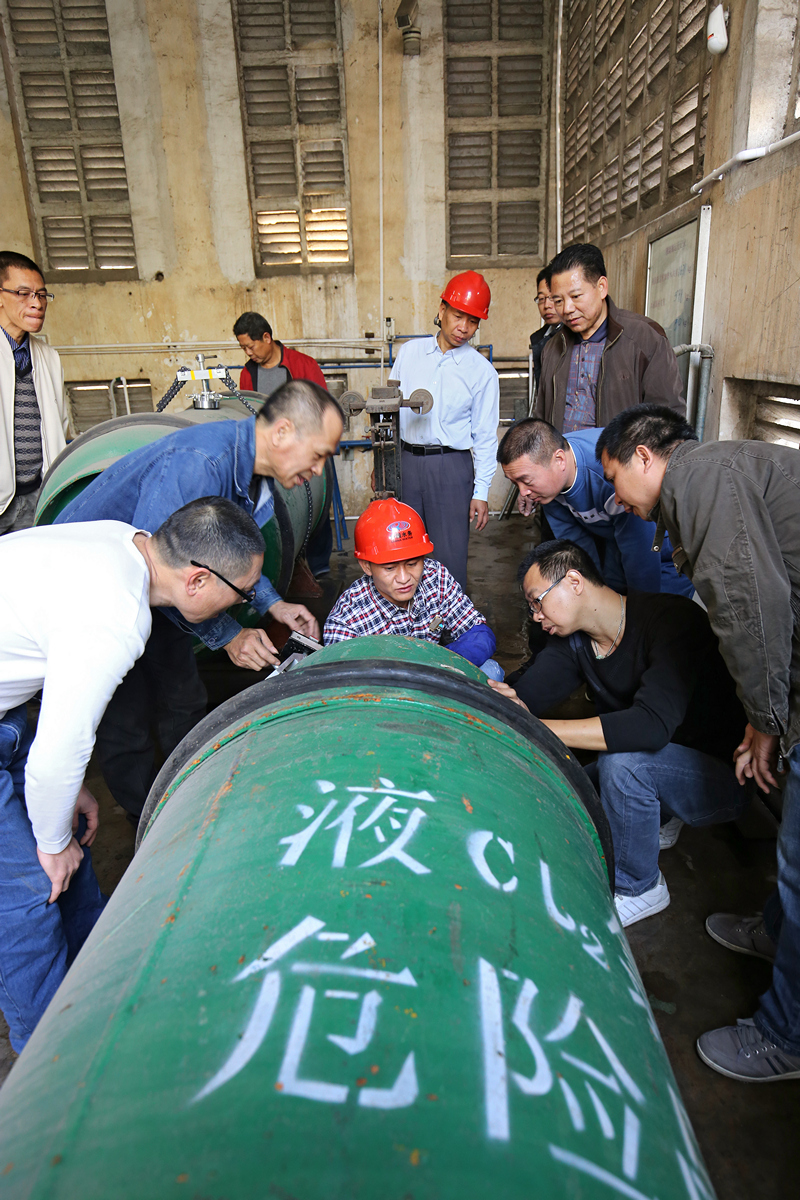 大云山液氯泄漏应急演练-2.jpg